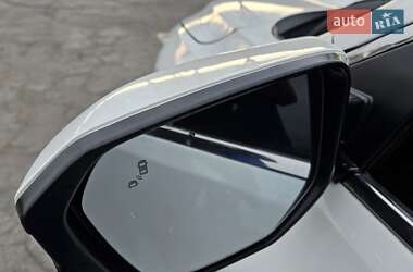 Седан Honda Insight 2021 в 