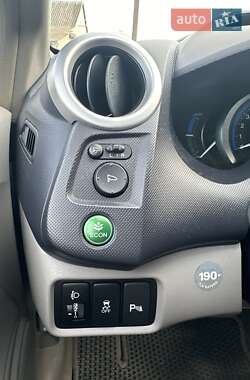 Хэтчбек Honda Insight 2009 в 