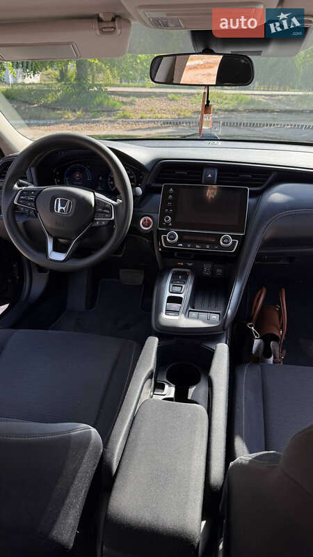 Седан Honda Insight 2018 в Днепре