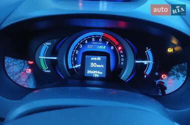 Хэтчбек Honda Insight 2009 в 