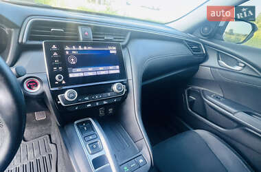 Седан Honda Insight 2020 в 