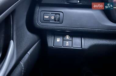 Седан Honda Insight 2021 в 