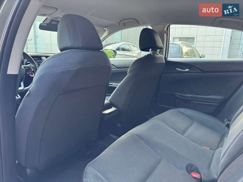 Седан Honda Insight 2019 в Одессе