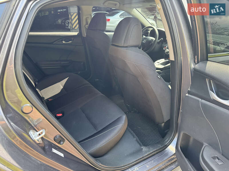Седан Honda Insight 2022 в Киеве