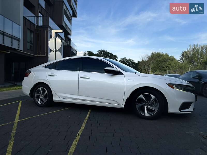 Седан Honda Insight 2018 в Львове
