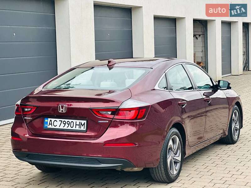 Седан Honda Insight 2018 в Луцке