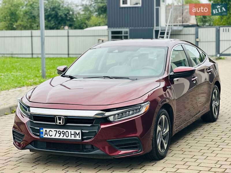 Седан Honda Insight 2018 в Луцке