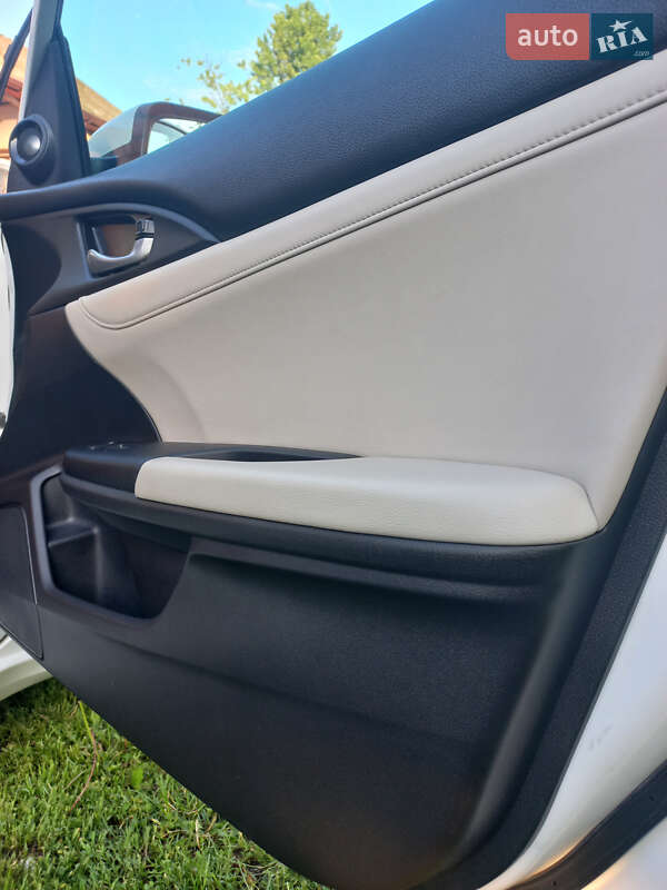 Седан Honda Insight 2020 в Харькове