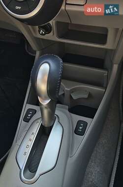 Хэтчбек Honda Insight 2010 в 