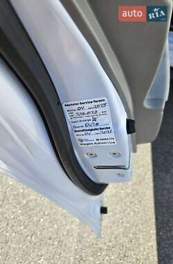 Хэтчбек Honda Insight 2010 в 
