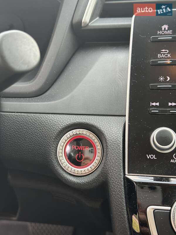 Седан Honda Insight 2020 в Киеве фото 22 Седан Honda Insight 2020 в Киеве