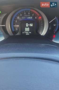 Хэтчбек Honda Insight 2010 в 