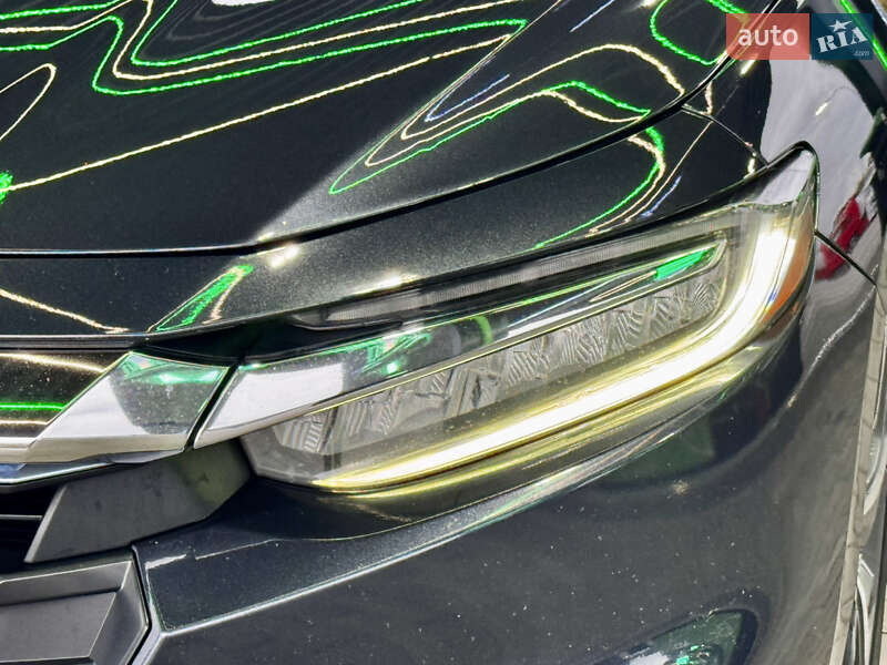 Седан Honda Insight 2019 в Одессе