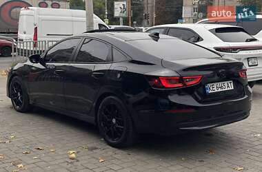 Седан Honda Insight 2019 в 