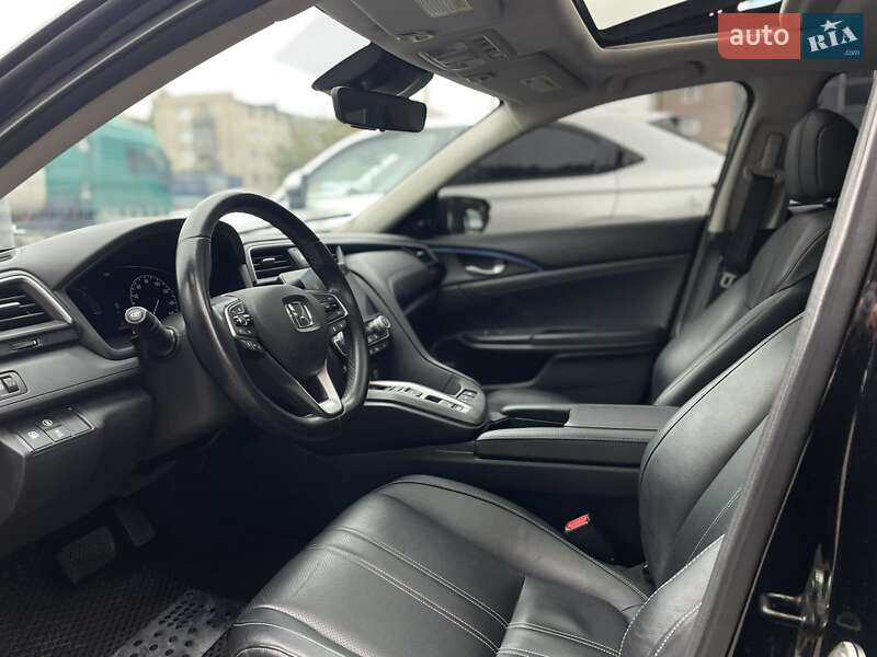 Седан Honda Insight 2019 в Днепре