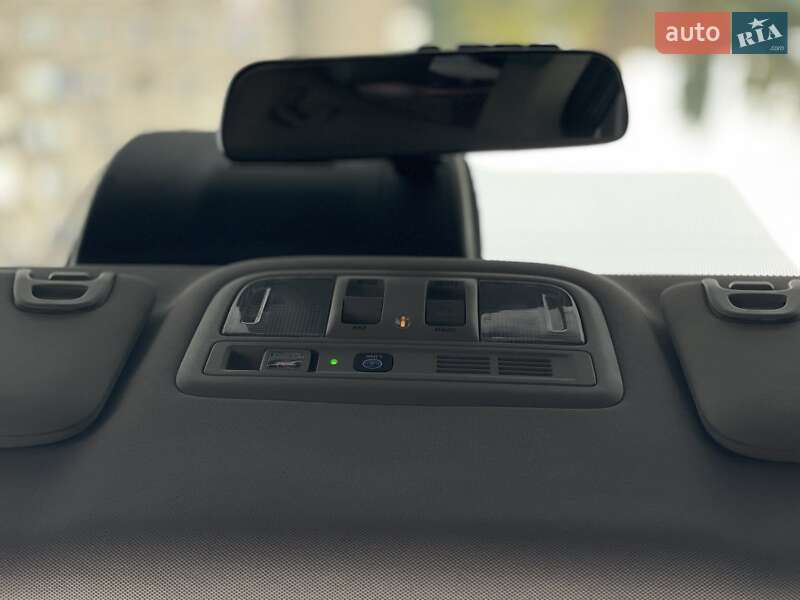 Седан Honda Insight 2019 в Днепре