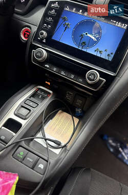 Седан Honda Insight 2021 в  фото 11 Седан Honda Insight 2021 в