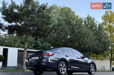 Седан Honda Insight 2018 в 