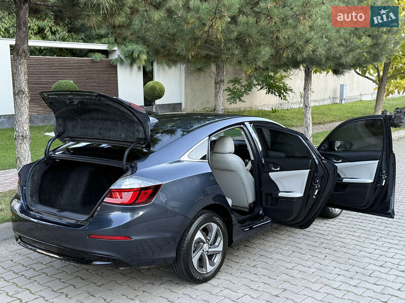 Седан Honda Insight 2018 в Одессе
