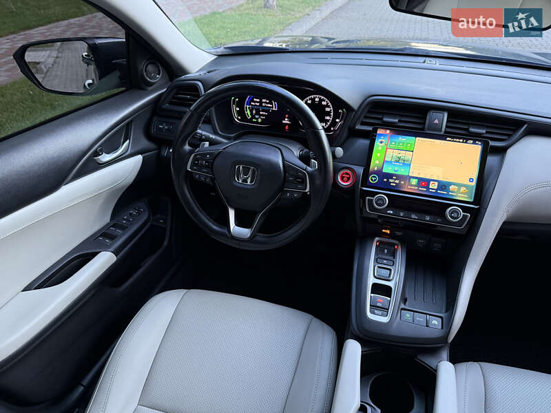 Седан Honda Insight 2018 в Одессе