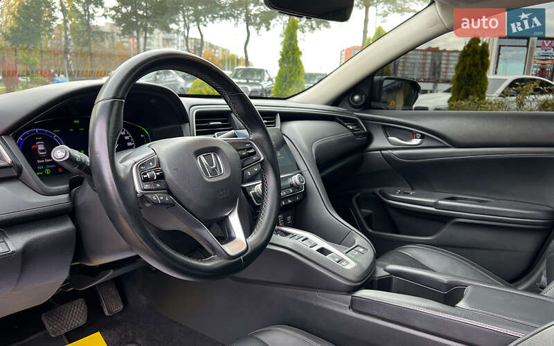 Седан Honda Insight 2019 в Львове