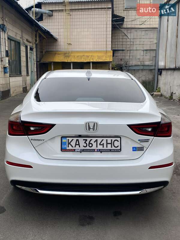 Седан Honda Insight 2018 в Києві