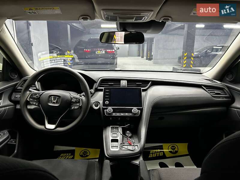 Седан Honda Insight 2020 в Чернівцях