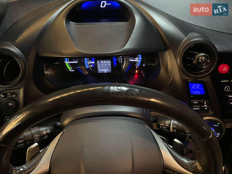 Хэтчбек Honda Insight 2010 в Днепре фото 64 Хэтчбек Honda Insight 2010 в Днепре