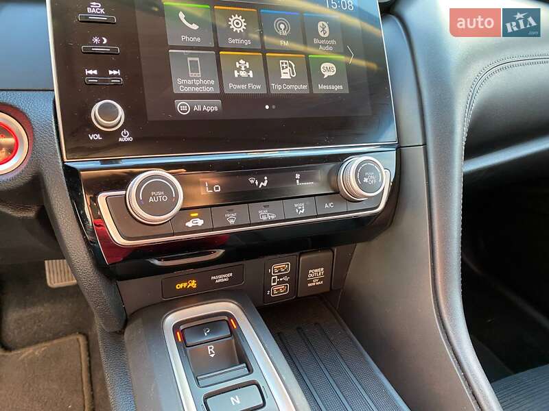 Седан Honda Insight 2018 в Львове