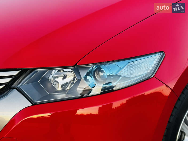 Хетчбек Honda Insight 2010 в Здолбуніві