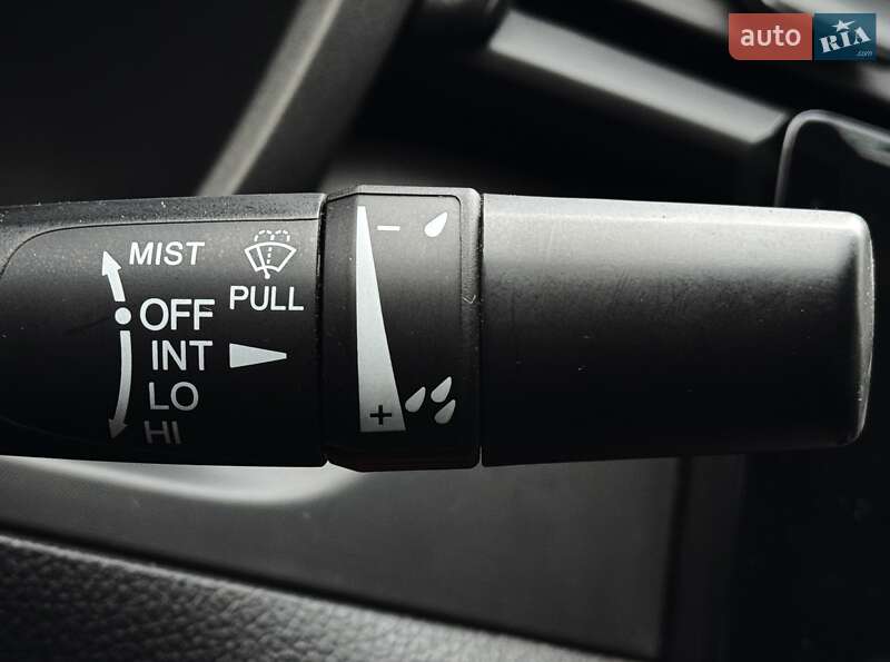 Седан Honda Insight 2018 в Дніпрі