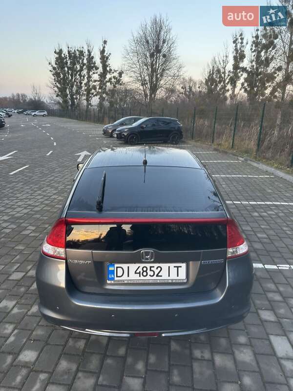 Хэтчбек Honda Insight 2010 в Луцке фото 5 Хэтчбек Honda Insight 2010 в Луцке