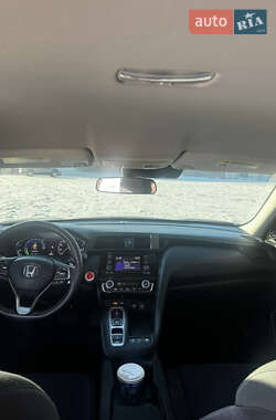 Седан Honda Insight 2019 в Киеве