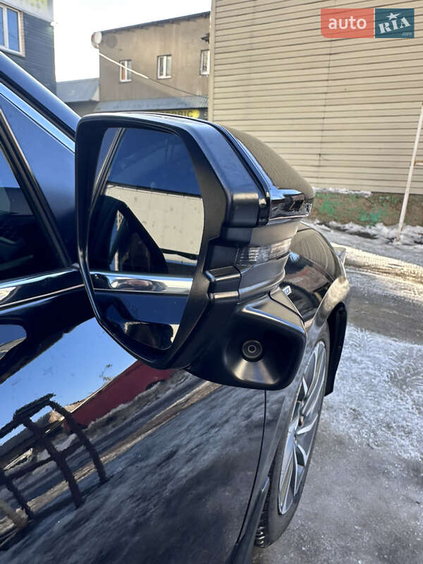 Седан Honda Insight 2020 в Києві