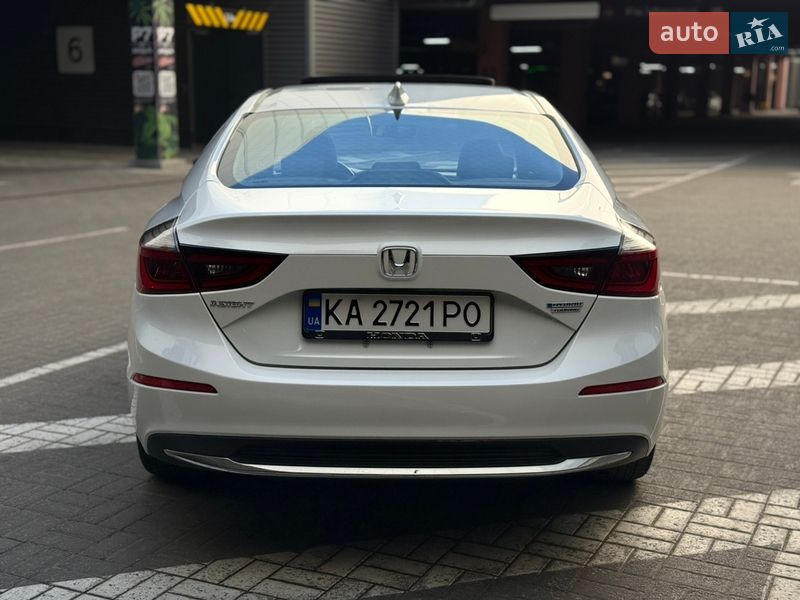 Седан Honda Insight 2021 в Киеве