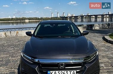 Седан Honda Insight 2018 в Киеве