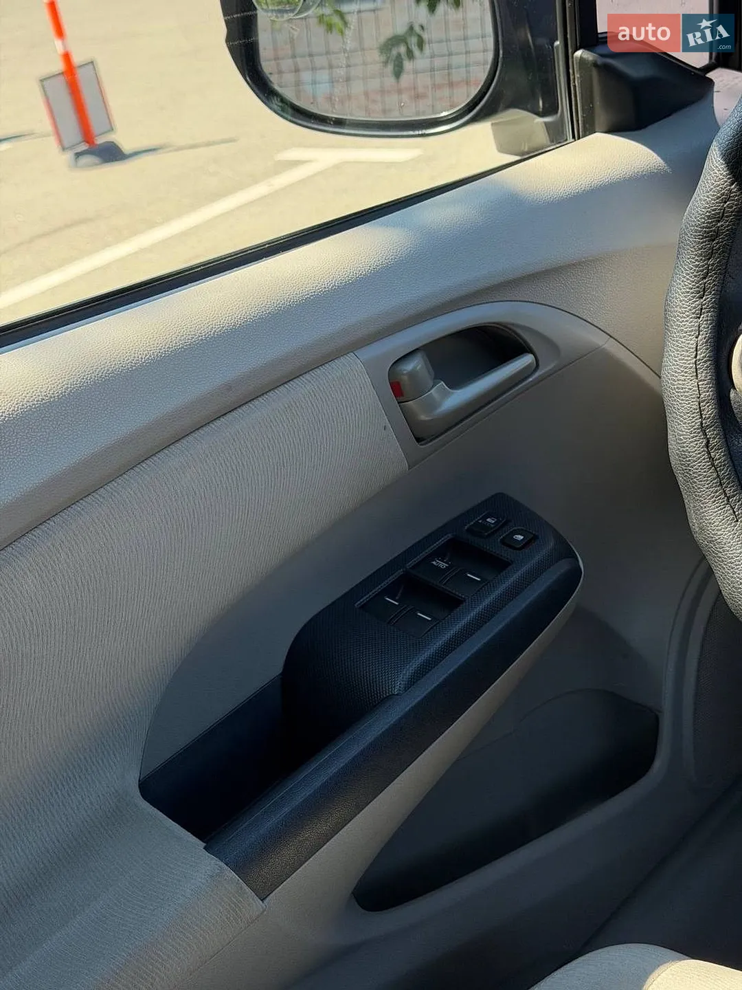 2010 Honda Insight - мініатюра 8