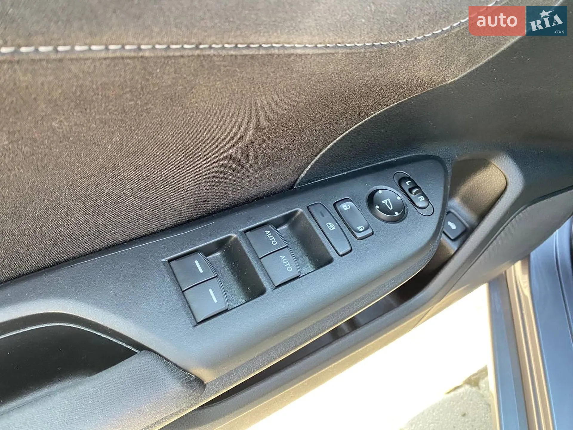 2020 Honda Insight - мініатюра 12