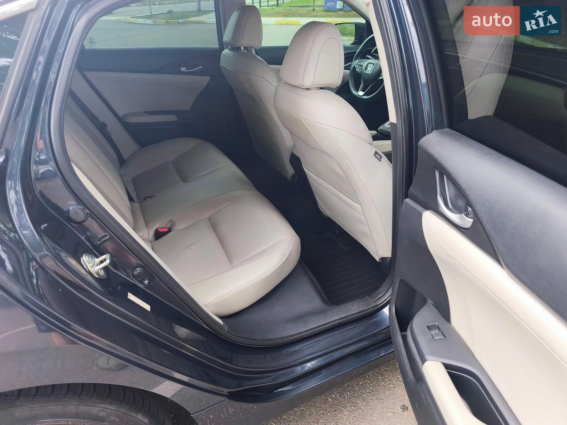 2019 Honda Insight - мініатюра 11