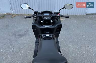 Макси-скутер Honda Integra 750 2015 в 