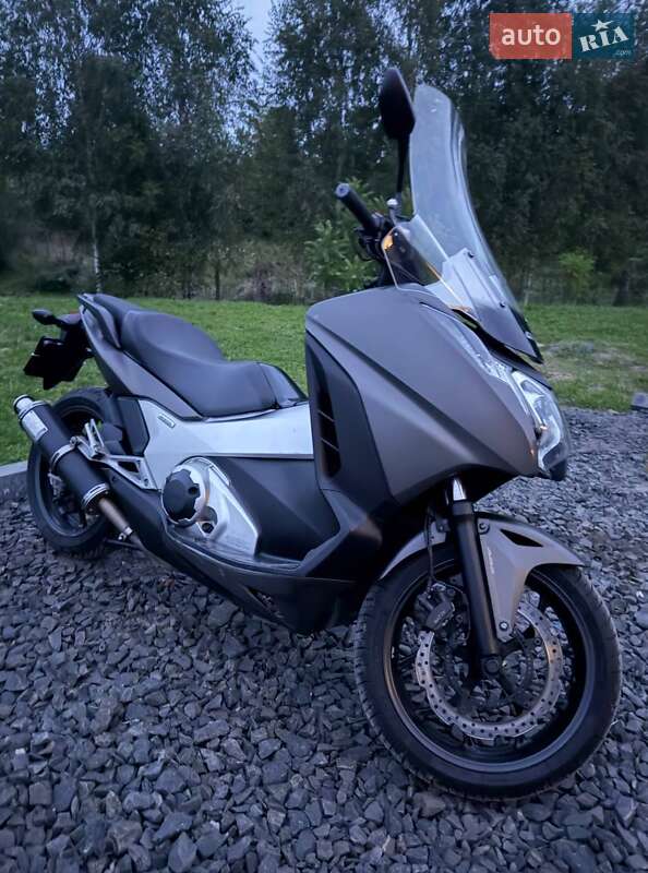 Максі-скутер Honda Integra 750 2014 в Луцьку