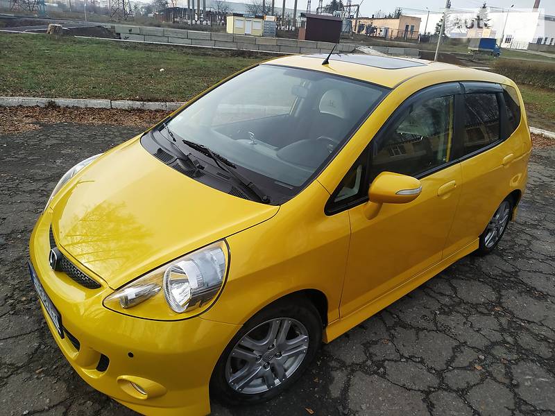 Хэтчбек Honda Jazz 2008 в Полтаве