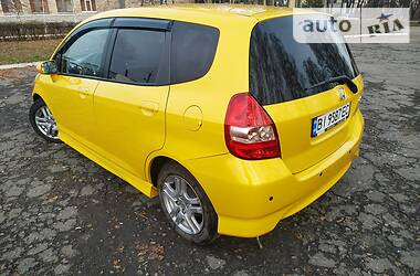 Хэтчбек Honda Jazz 2008 в Полтаве