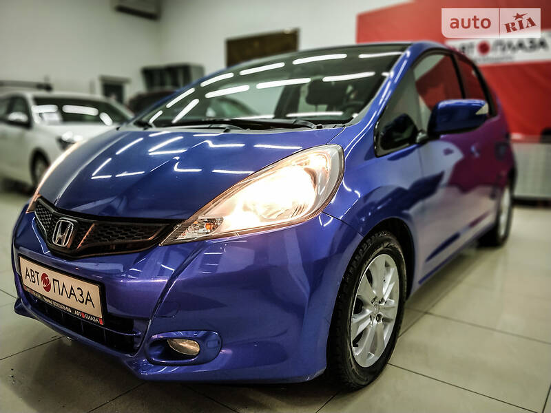 Хетчбек Honda Jazz 2012 в 