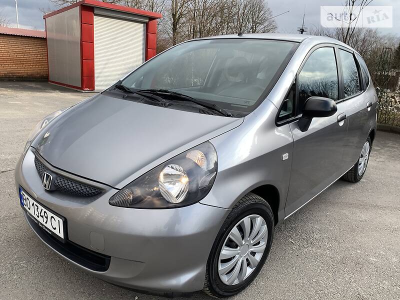 Хетчбек Honda Jazz 2007 в 