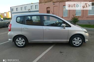 Хэтчбек Honda Jazz 2006 в Киеве