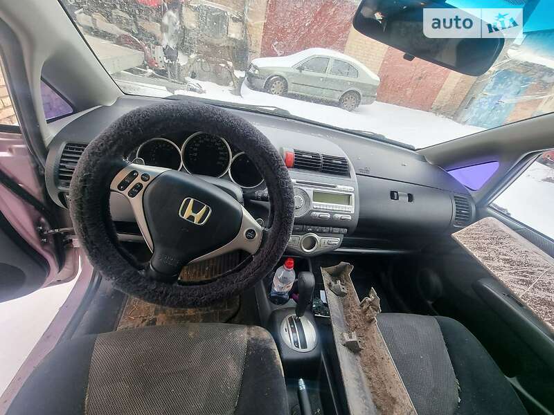 Хэтчбек Honda Jazz 2008 в Киеве
