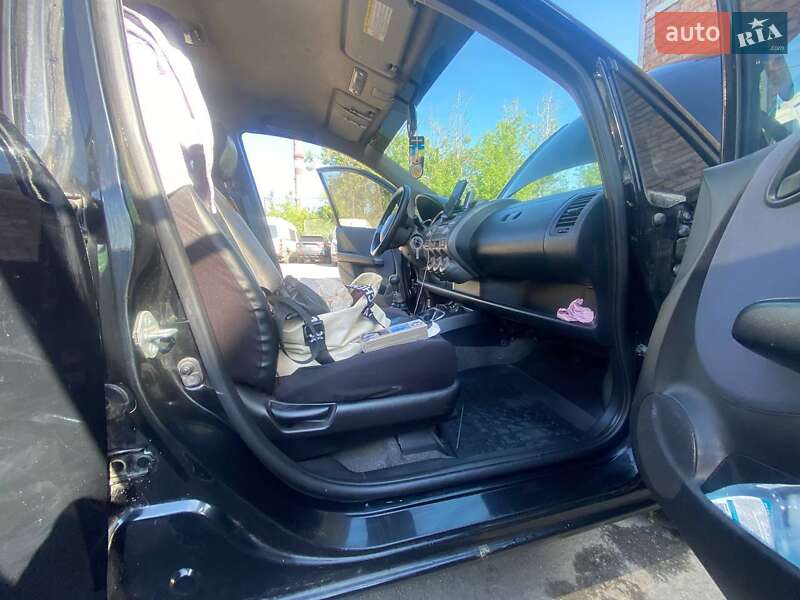 Хэтчбек Honda Jazz 2006 в Виннице