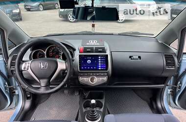 Хэтчбек Honda Jazz 2006 в Виннице