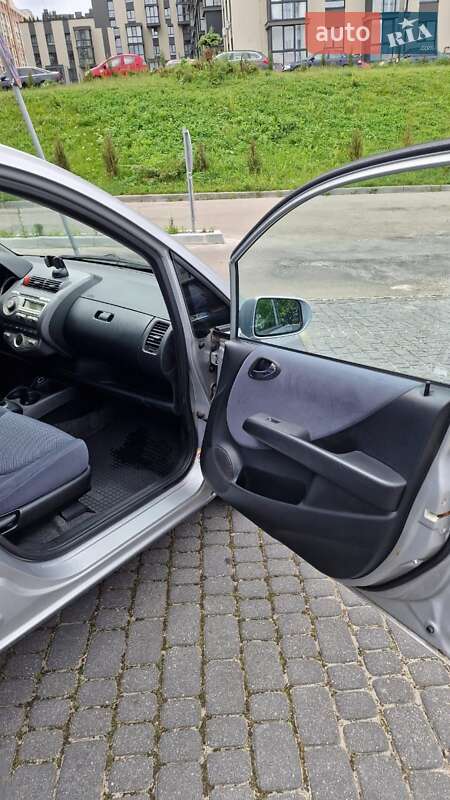 Хэтчбек Honda Jazz 2005 в Львове фото 9 Хэтчбек Honda Jazz 2005 в Львове
